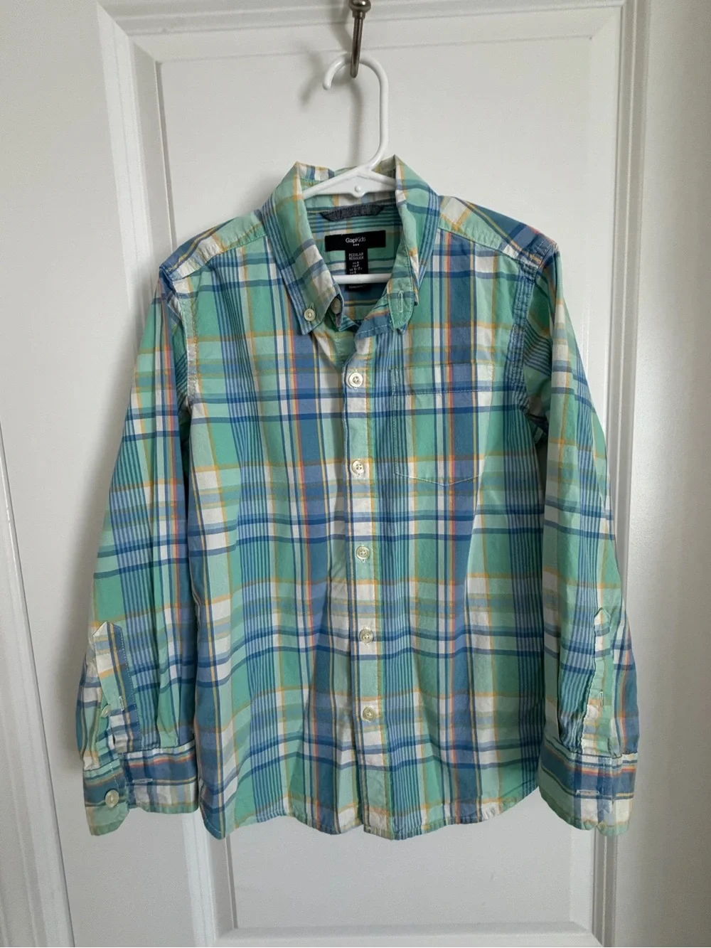 GAP Plaid Button-Down Shirt in Mint, Blue & White
